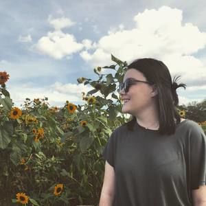 Meet your Posher, Julie